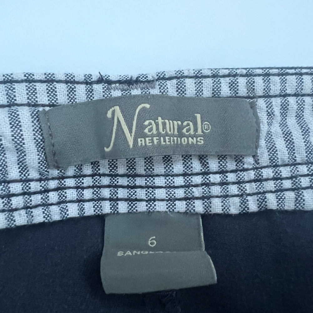 Natural reflections classic summer navy shorts size size 6 - Picture 5 of 5